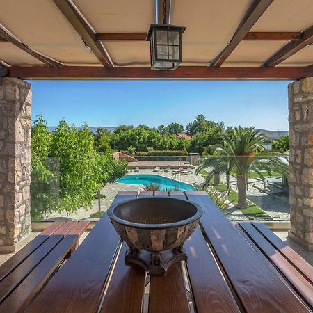 Vintage Suites Trikala Екстериор снимка